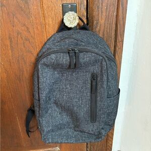 Everlane “The Commuter” Nylon Gray Backpack